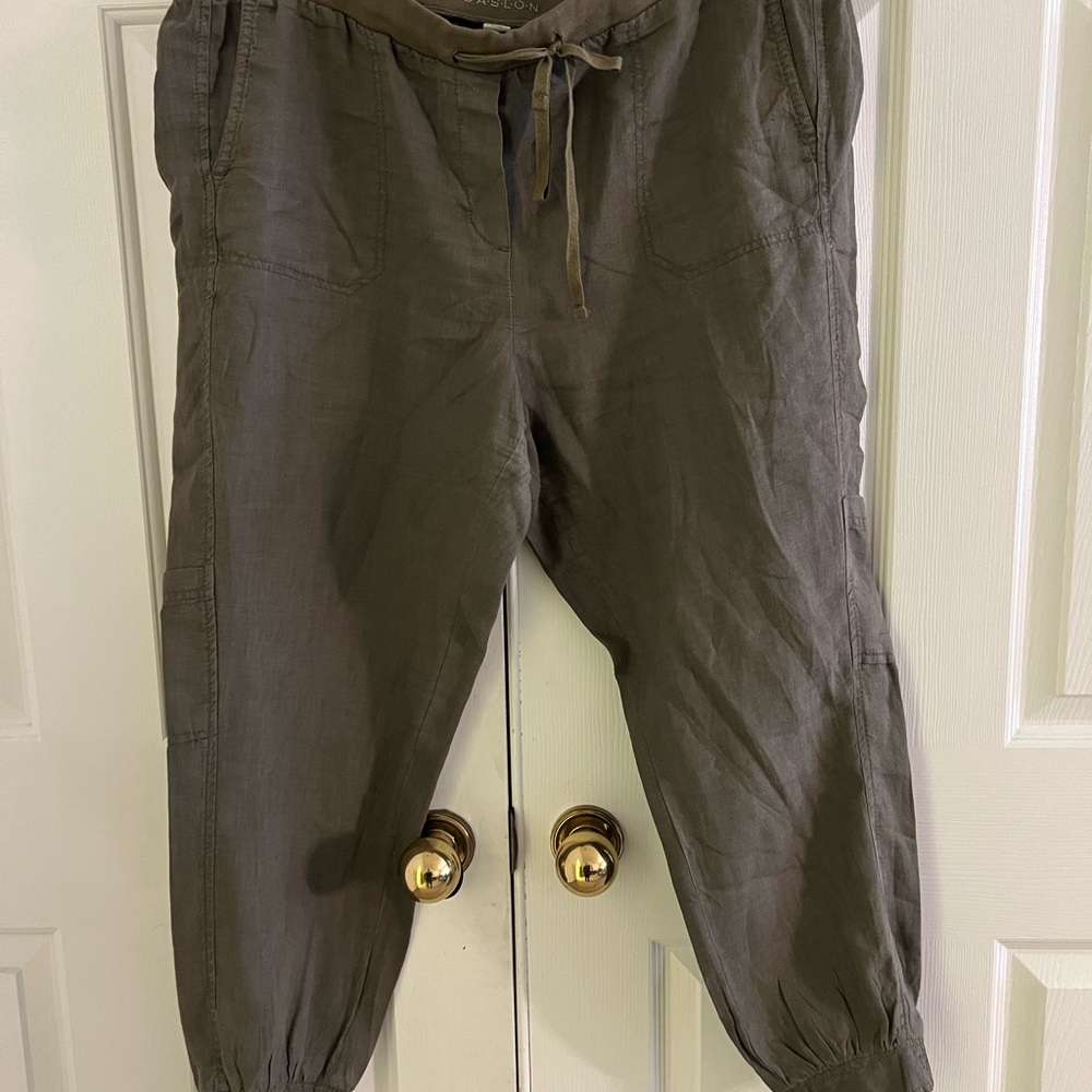 Women’s Caslon Olive Linen Joggers size Large